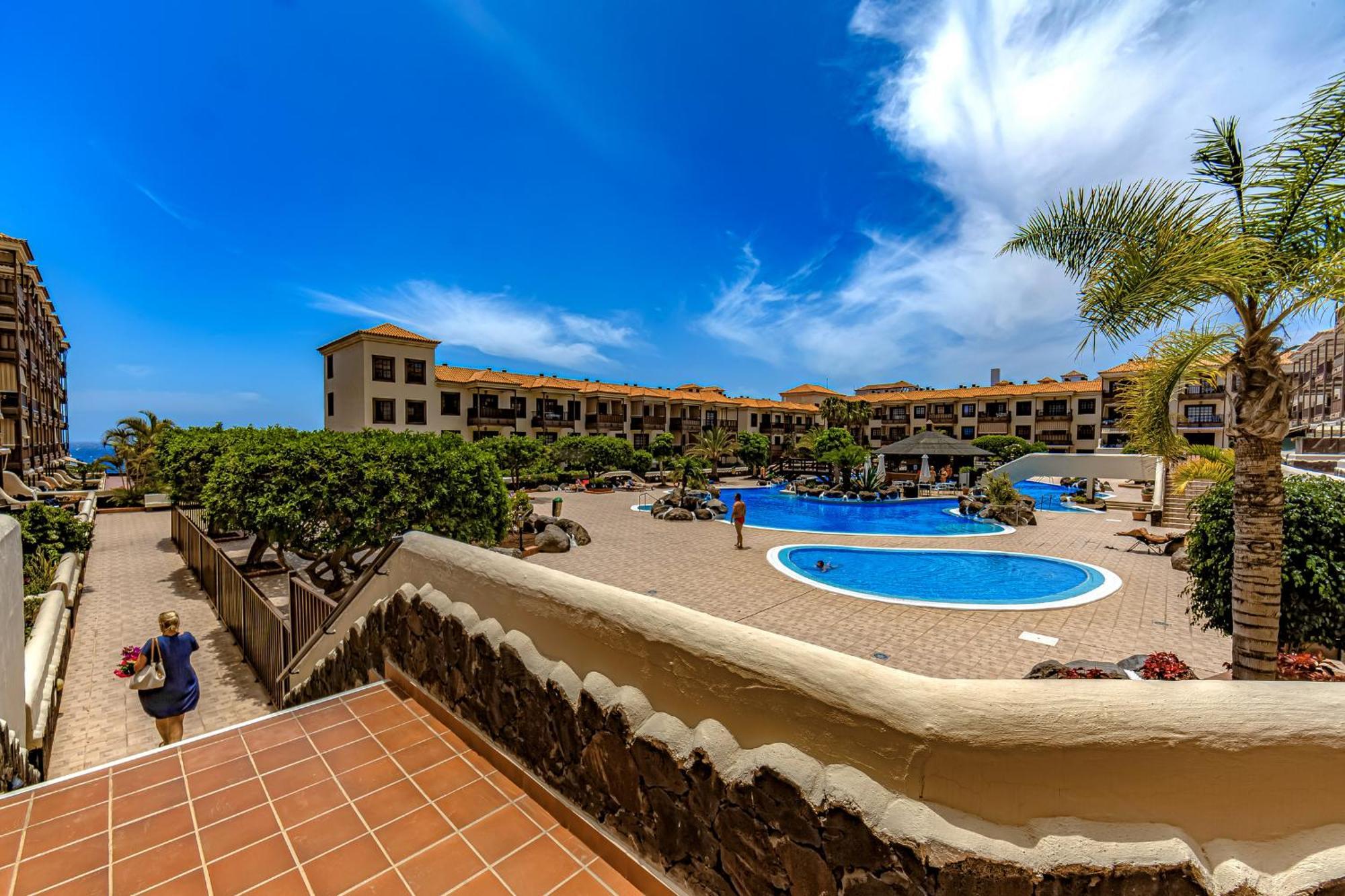 Atlantis 3 One Bedroom, Sea Front, In Complex With Pool Costa Del Silencio Esterno foto