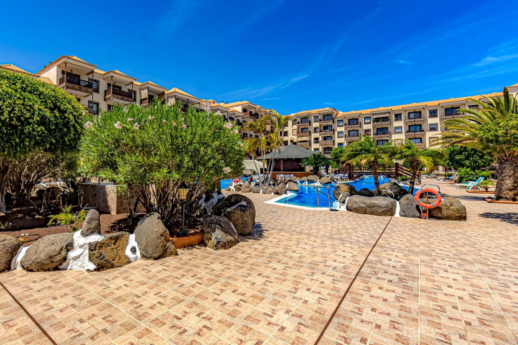 Atlantis 3 One Bedroom, Sea Front, In Complex With Pool Costa Del Silencio Esterno foto