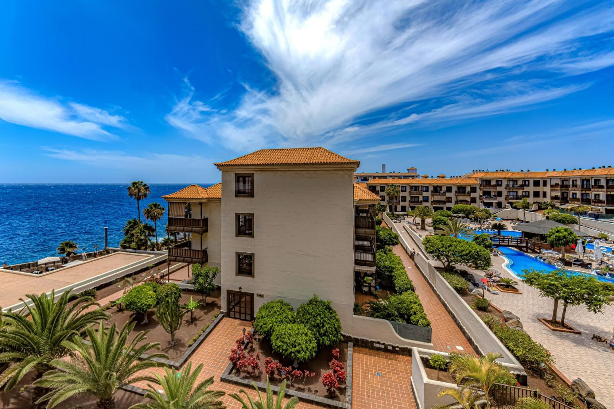 Atlantis 3 One Bedroom, Sea Front, In Complex With Pool Costa Del Silencio Esterno foto